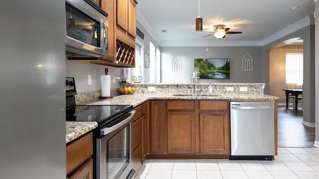 $339,000 | 374 Sanctuary Park Drive, Summerville, SC 29486