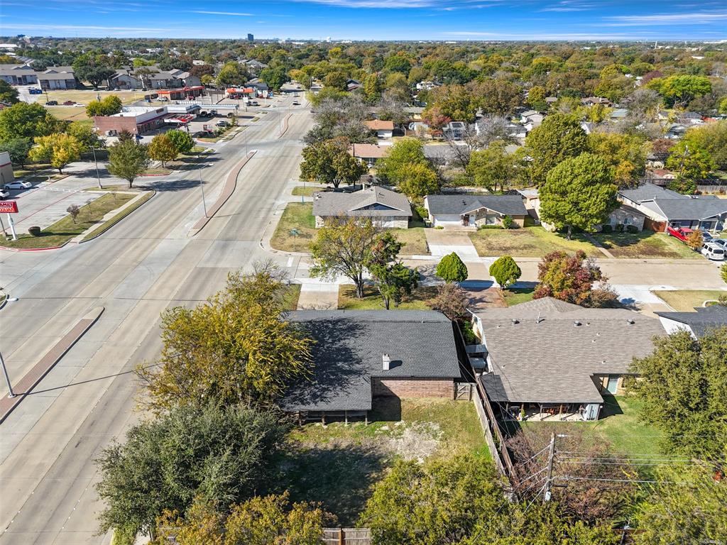 1400 Ridgecrest Drive Plano, TX 75074 - Photo 31 of 32 an aerial view of residential houses with outdoor space