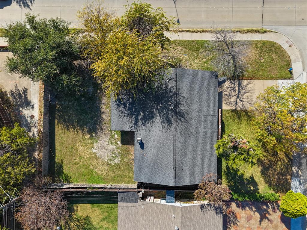 1400 Ridgecrest Drive Plano, TX 75074 - Photo 32 of 32 an aerial view of a residential houses with outdoor space