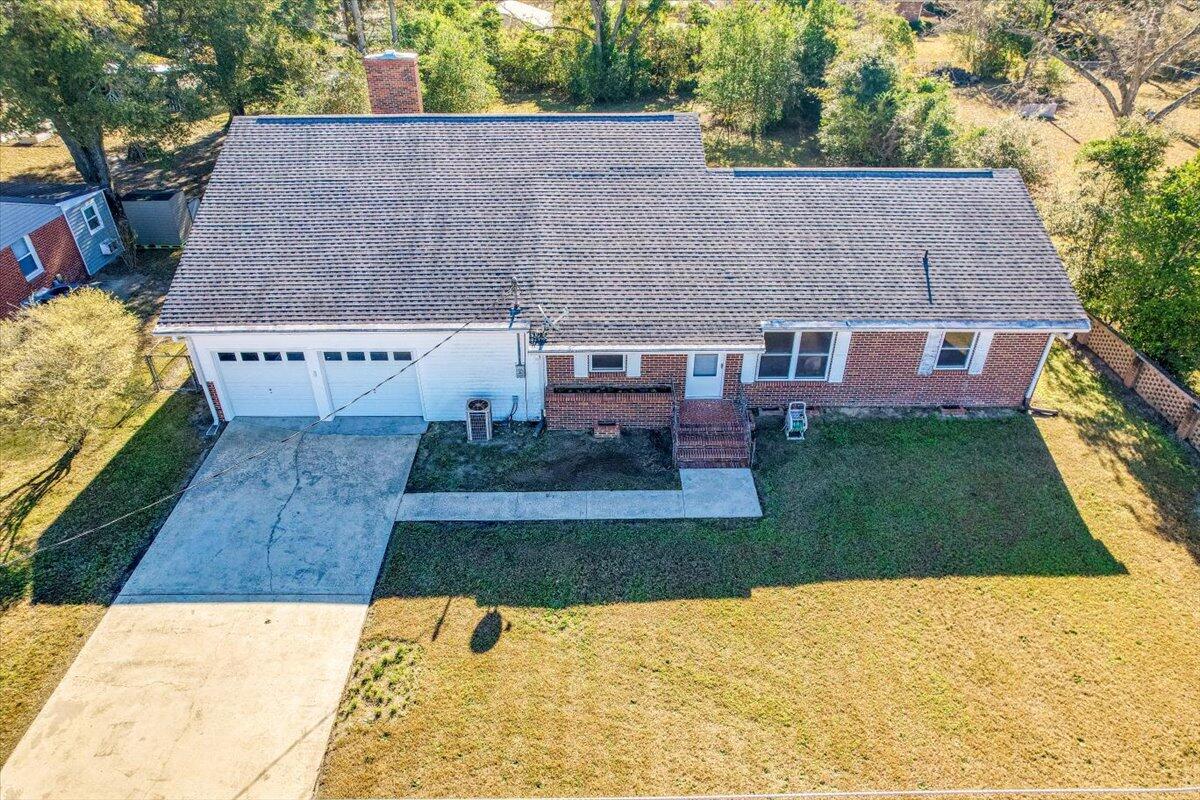 6100 Springfield Road Williston, SC 29853 - Photo 3 of 38