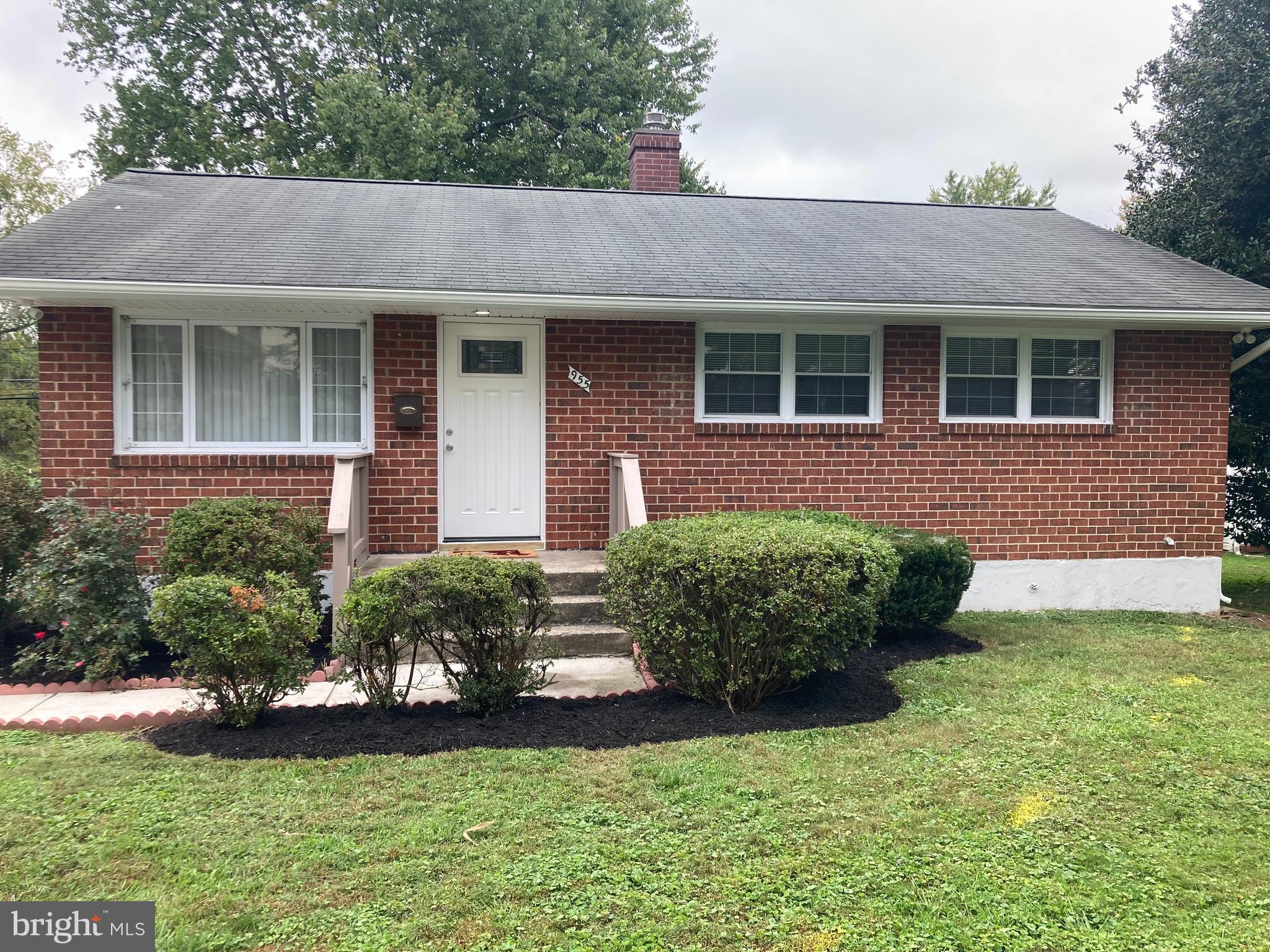 955 Shirley Manor Road Reisterstown, MD 21136 - Photo 2 of 37 Gallery Image 2