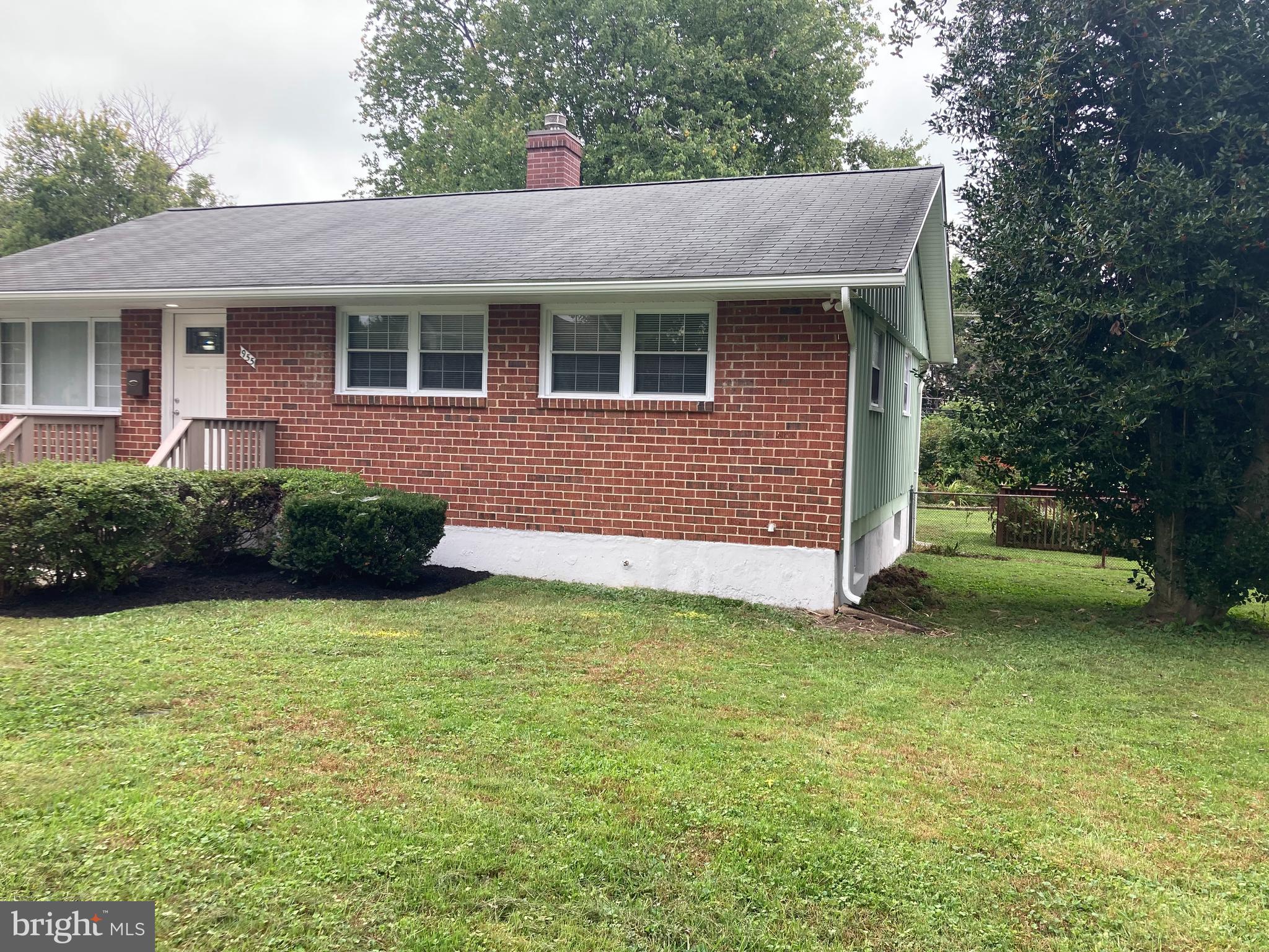 955 Shirley Manor Road Reisterstown, MD 21136 - Photo 3 of 37 Gallery Image 3