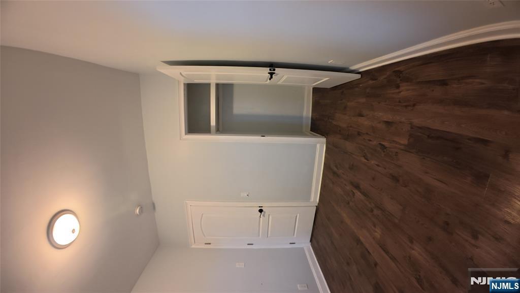 322 Rutherford Boulevard Clifton, NJ 07014 - Photo 11 of 32