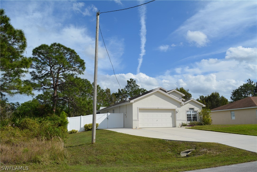 737 Ashley Road Lehigh Acres, FL 33974 - Photo 3 of 25 Gallery Image 3
