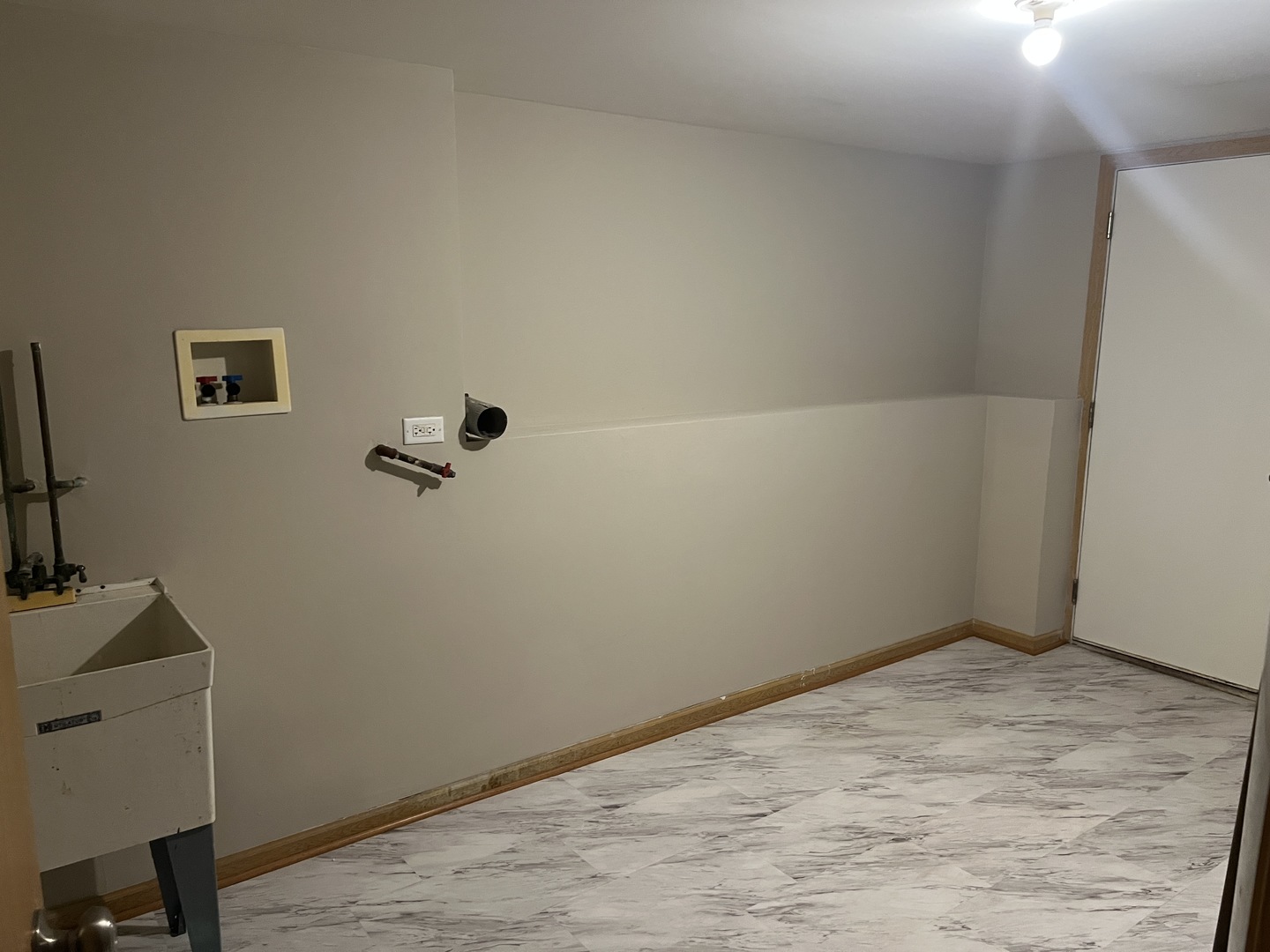 2207 Gabriel Avenue Zion, IL 60099 - Photo 12 of 13 a view of a room with a hardwood