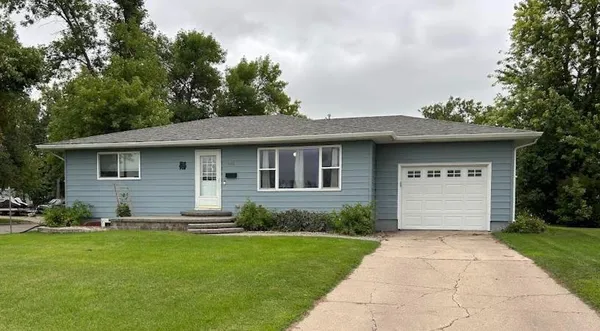 $259,000 | 602 1st Avenue Southeast, Hillsboro, ND 58045