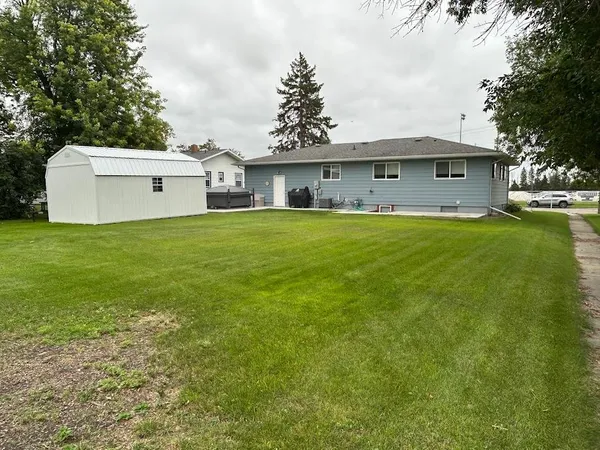 $259,000 | 602 1st Avenue Southeast, Hillsboro, ND 58045