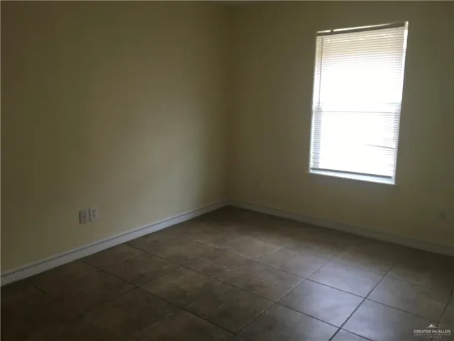 $1,100 | 4008 Parkplace Avenue, Unit 4, Pharr, TX 78577