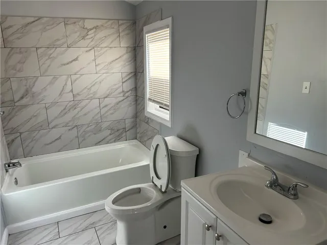 $125,000 | 2023 Montgall Avenue, Kansas City, MO 64127