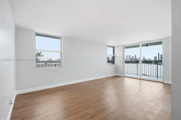 $3,200 | 16570 Northeast 26th Avenue, Unit 5A, North Miami Beach, FL 33160