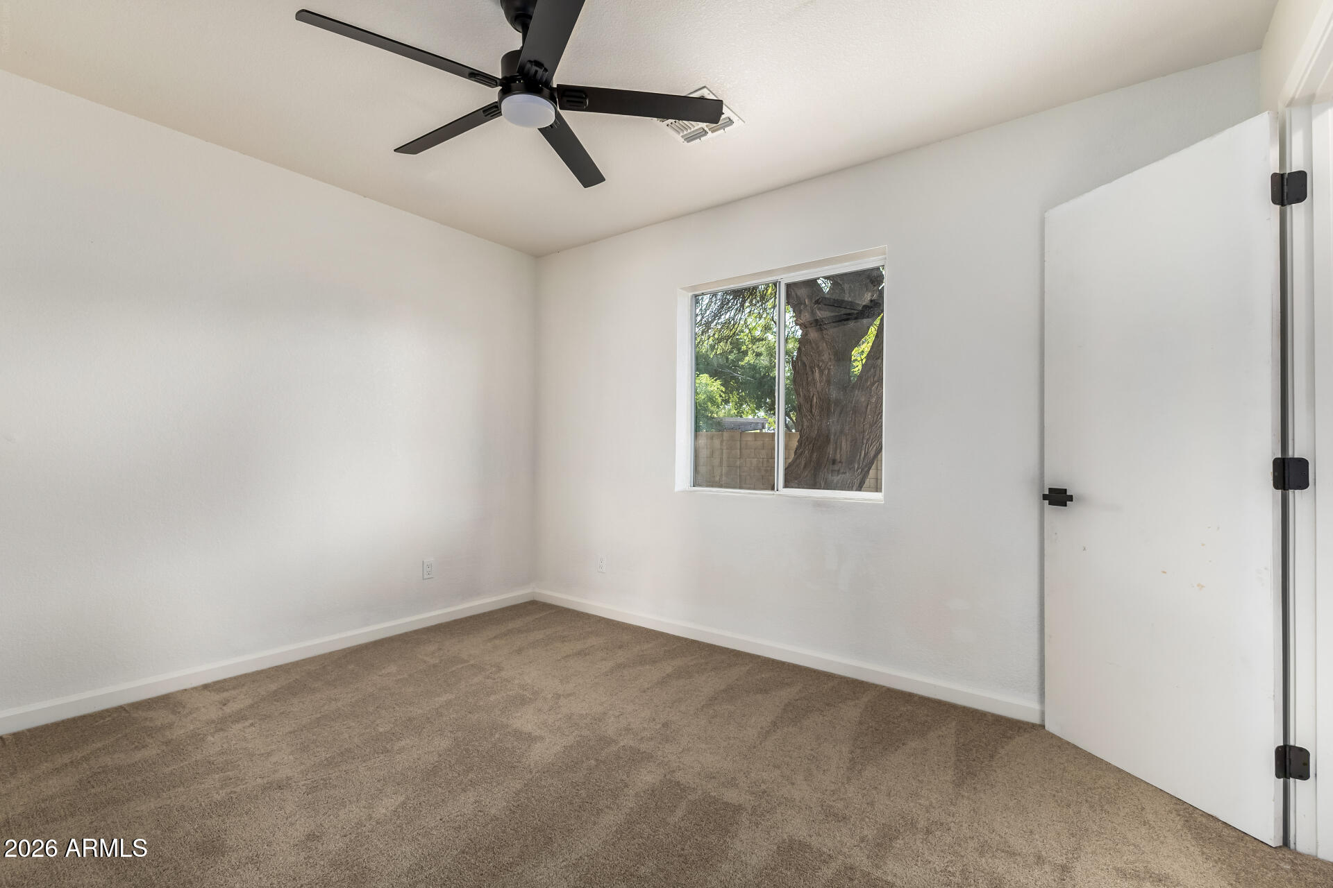 16641 North 35th Place Phoenix, AZ 85032 - Photo 32 of 42 27 35th