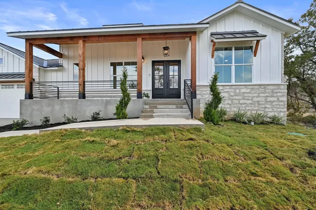 $724,000 | 1321 Prospect Circle, Horseshoe Bay, TX 78657