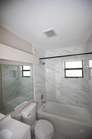 $2,300 | 2738 Carambola Circle South, Unit 1913, Coconut Creek, FL 33066