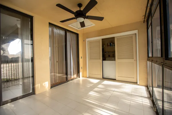 $2,300 | 2738 Carambola Circle South, Unit 1913, Coconut Creek, FL 33066