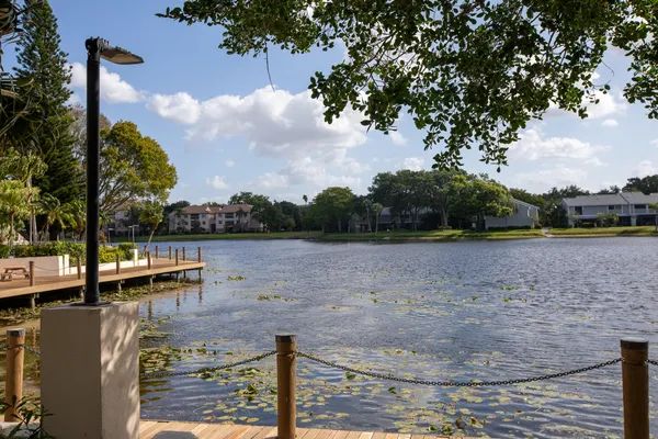 $2,300 | 2738 Carambola Circle South, Unit 1913, Coconut Creek, FL 33066