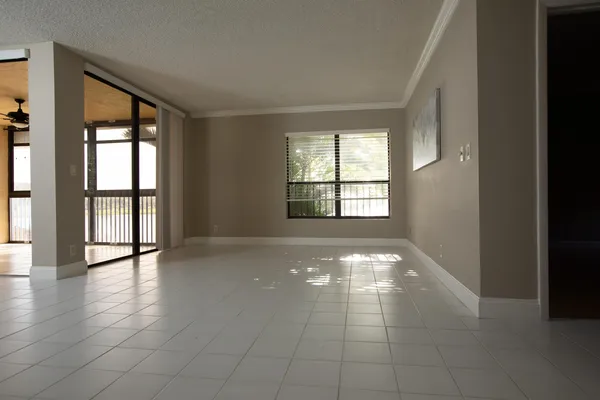 $2,300 | 2738 Carambola Circle South, Unit 1913, Coconut Creek, FL 33066