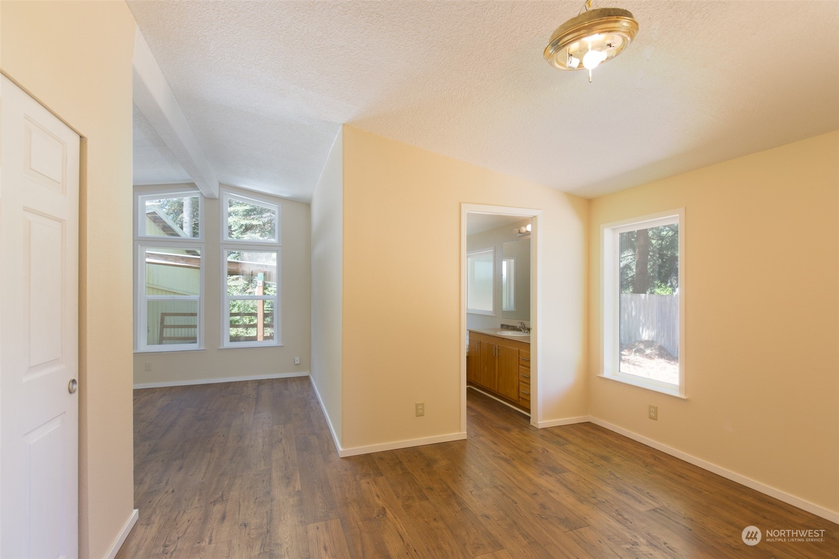 212 Fasola Road Sequim, WA 98382 - Photo 8 of 34