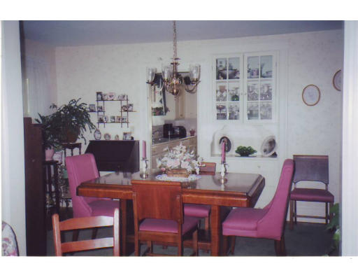 162 Morningside Road Worcester, MA 01602 - Photo 6 of 12