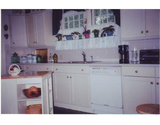 162 Morningside Road Worcester, MA 01602 - Photo 7 of 12