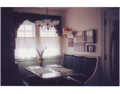 162 Morningside Road Worcester, MA 01602 - Photo 8 of 12