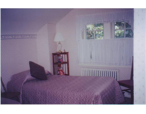 162 Morningside Road Worcester, MA 01602 - Photo 9 of 12
