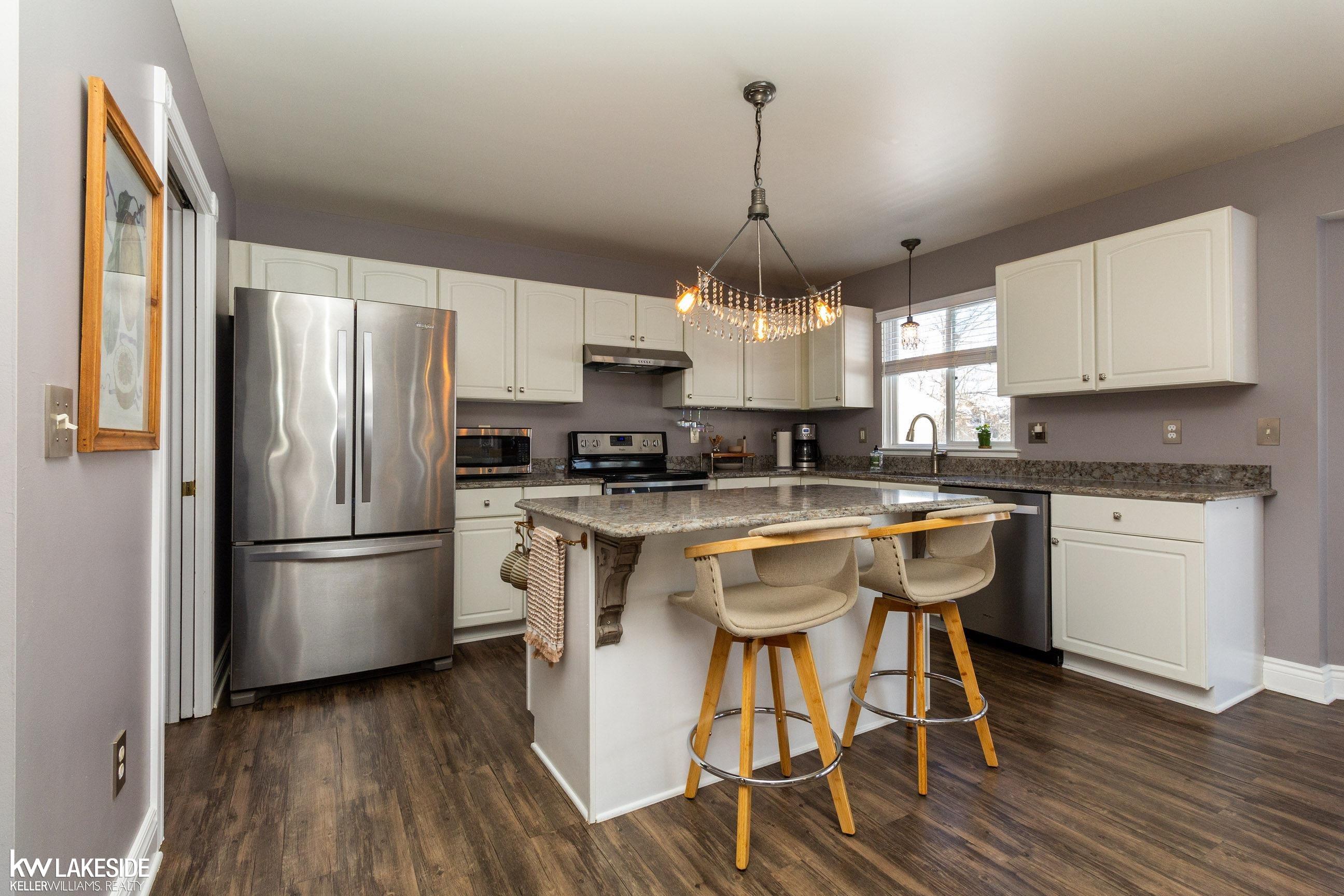 1771 East Romeo Road Leonard, MI 48367 - Photo 8 of 52 50129601-c661e649-ee3c-4ad0-a7a6-6bd18595e1ac.JPG