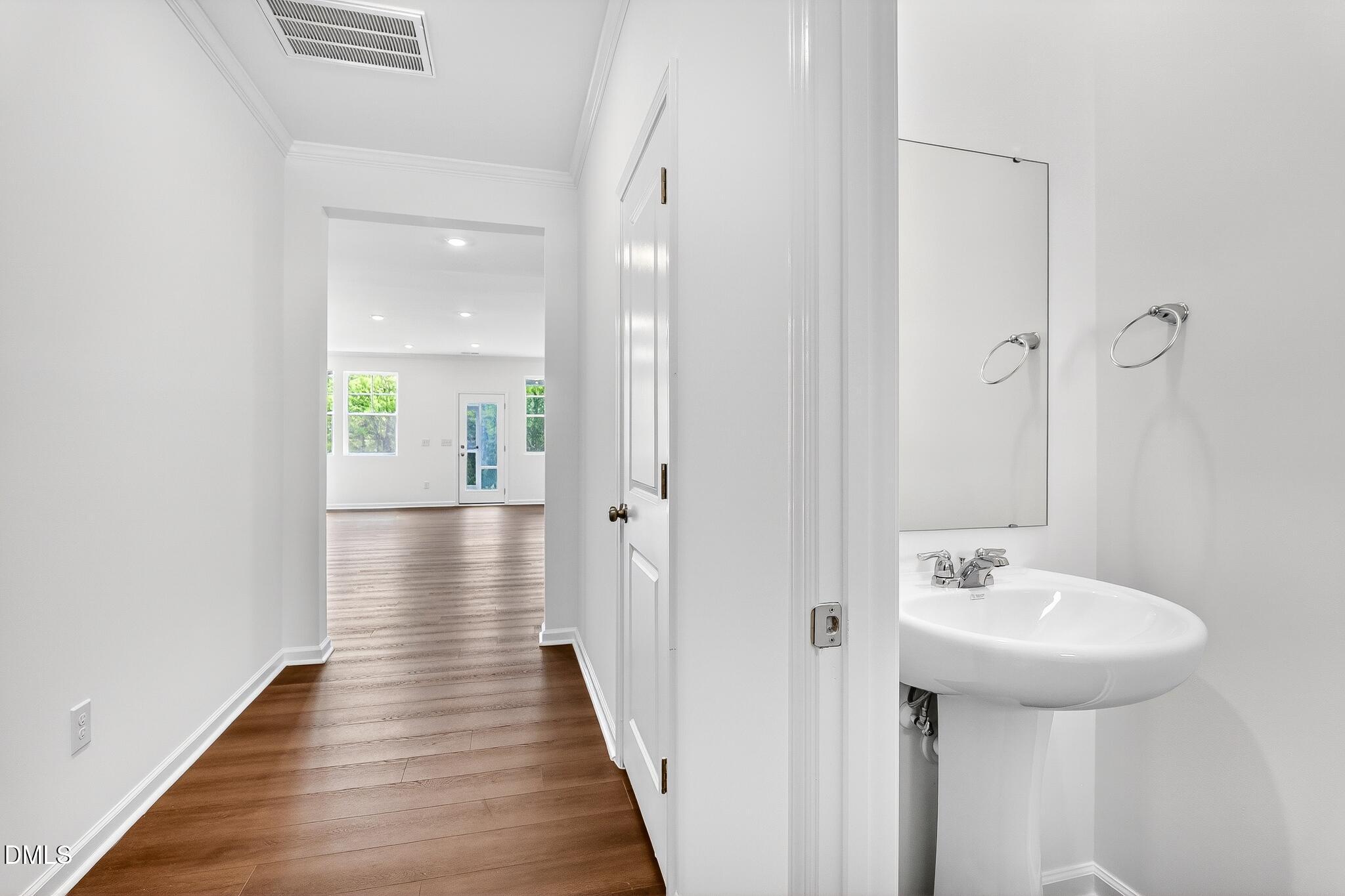 2934 Hickory Fld Drive Raleigh, NC 27616 - Photo 18 of 30 SUN_EverleeTownhomes_Pic_CarsonII-26