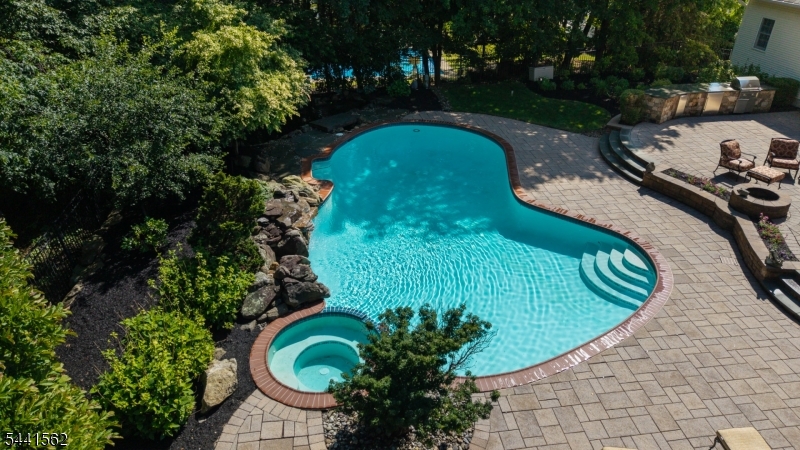 4 Ashley Drive Flanders, NJ 07836 - Photo 2 of 48