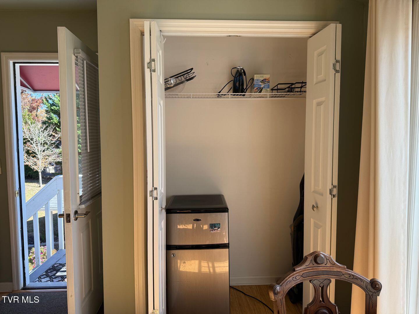 282 Snyder Road Johnson City, TN 37615 - Photo 10 of 13 large (12)