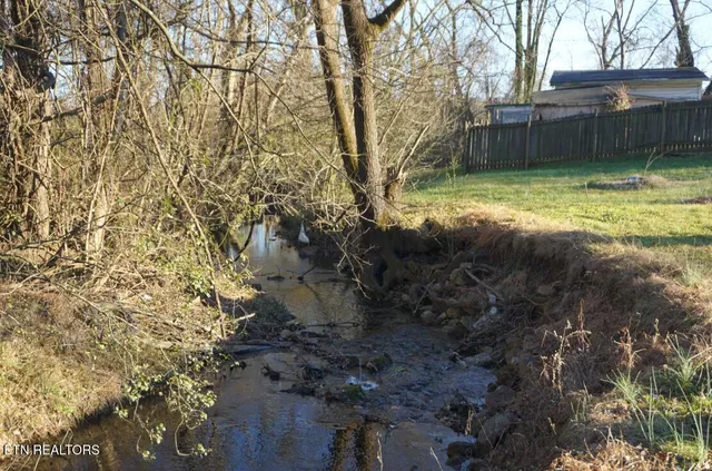 $274,000 | 416 West Wheeler Street, Rockwood, TN 37854