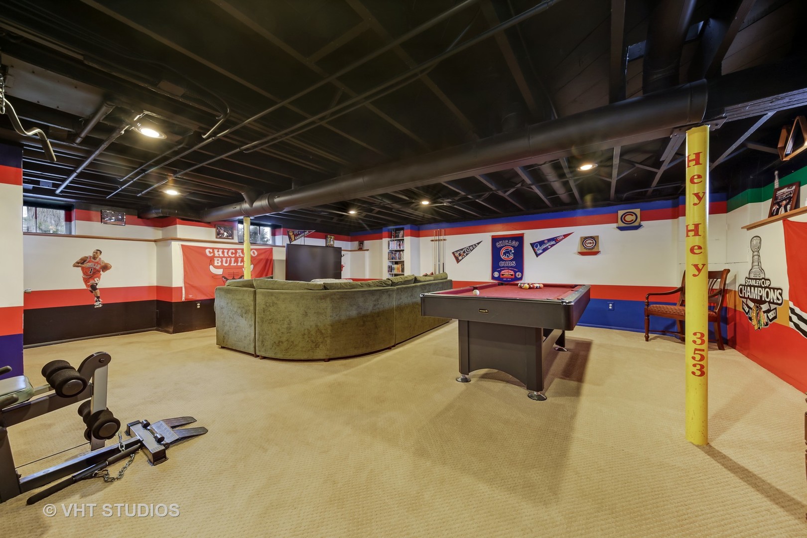 22 West Harding Road Lombard, IL 60148 - Photo 22 of 31 a view of a room with gym equipment