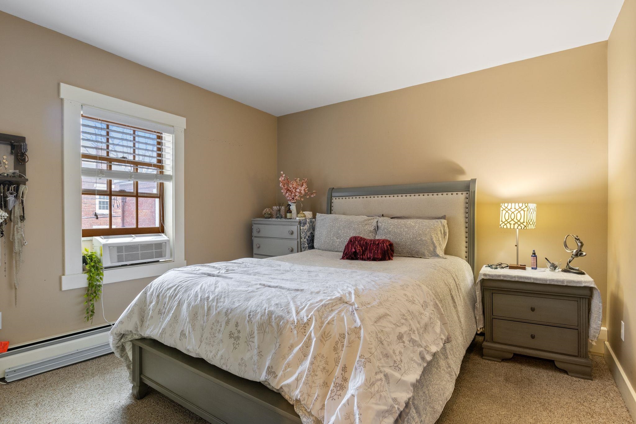 98 West Merrimack Street, Unit B Manchester, NH 03101 - Photo 8 of 17