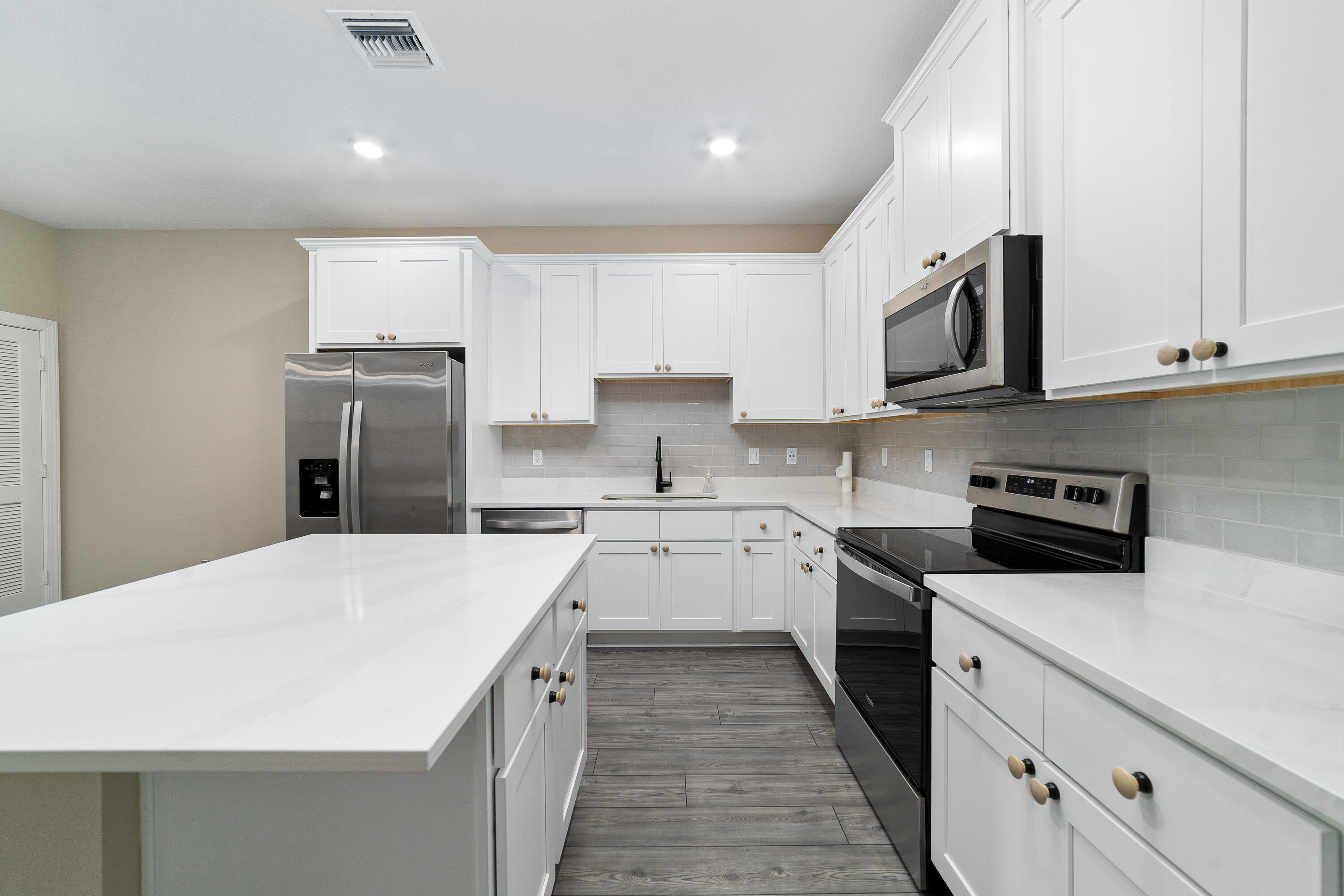 1718 Party Place Fort Pierce, FL 34947 - Photo 12 of 33 _DSC2126