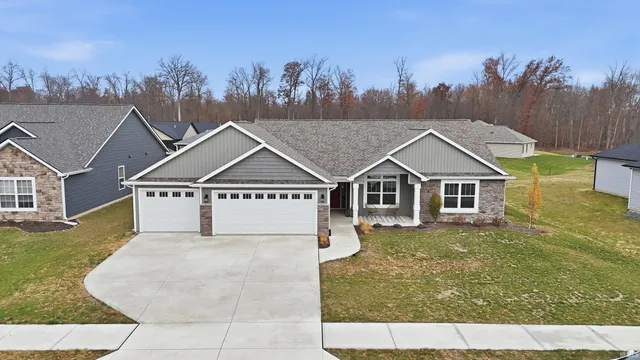 $364,900 | 860 Bingham Pass, Fort Wayne, IN 46845