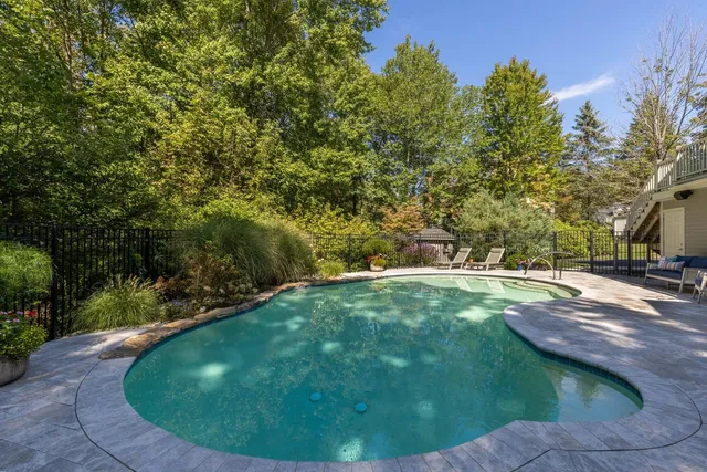 $1,790,000 | 16 Runaway Road, Newfields, NH 03856