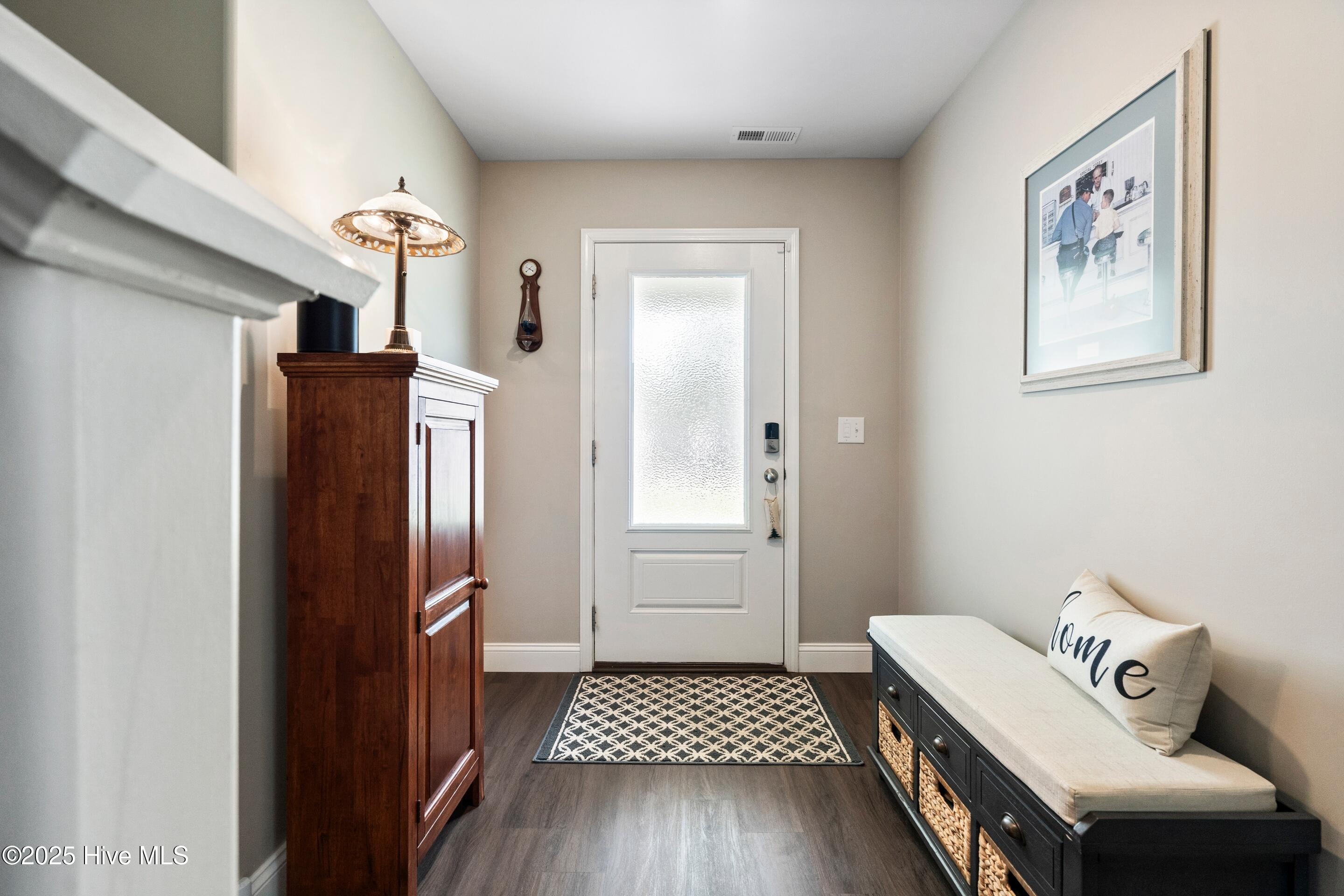 634 Aurora Place Hampstead, NC 28443 - Photo 6 of 51 Wide Entryway