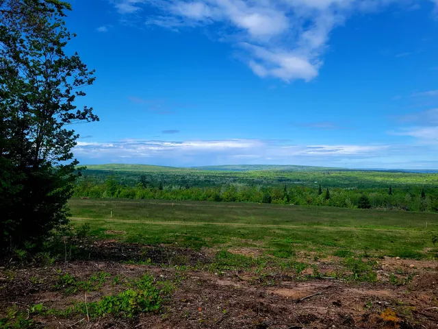 $107,770 | 86-xx4 86-xx4 Mariner Mile, Bayfield, WI 54814