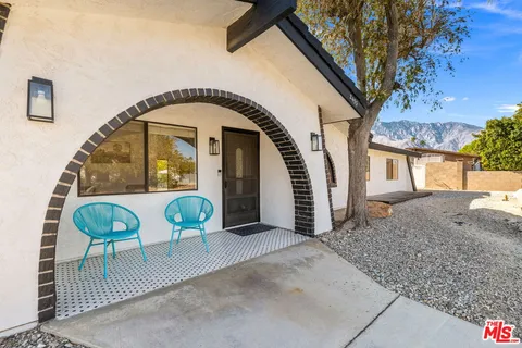 $1,050,000 | 2493 East Powell Road, Palm Springs, CA 92262