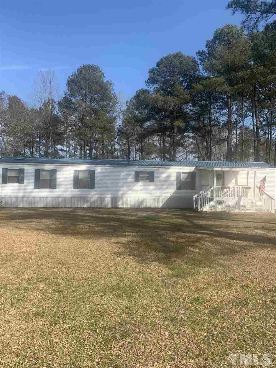713 Federal Road Benson, NC 27504 - Photo 9 of 29