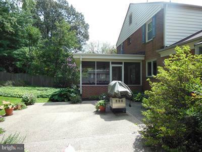 8409 Geneva Mason Road Potomac, MD 20854 - Photo 5 of 28 Exterior (Rear)