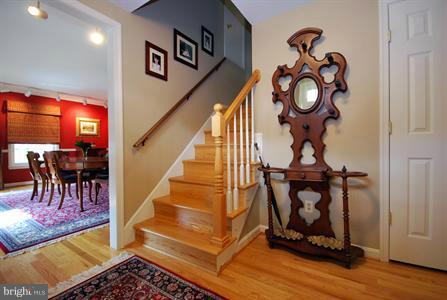 8409 Geneva Mason Road Potomac, MD 20854 - Photo 9 of 28 Interior (General)
