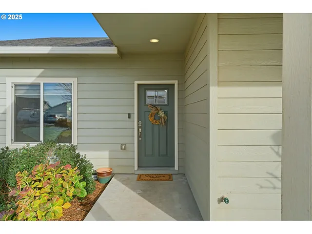 a view of a door of the house
