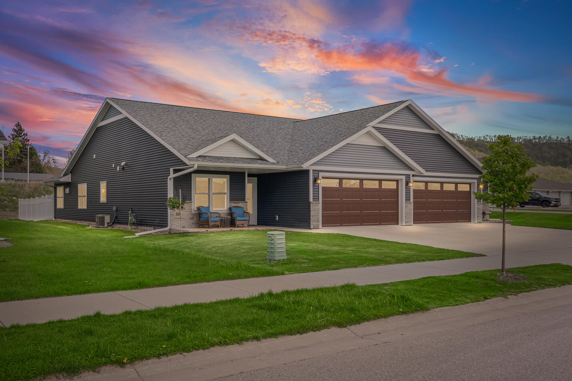 6225 River Run Road La Crosse, WI 54601 - Photo 1 of 37 1__dsc7698_addon_dtd