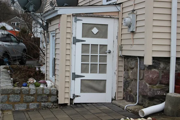 $699,000 | 1004 North Main Street, Randolph, MA 02368