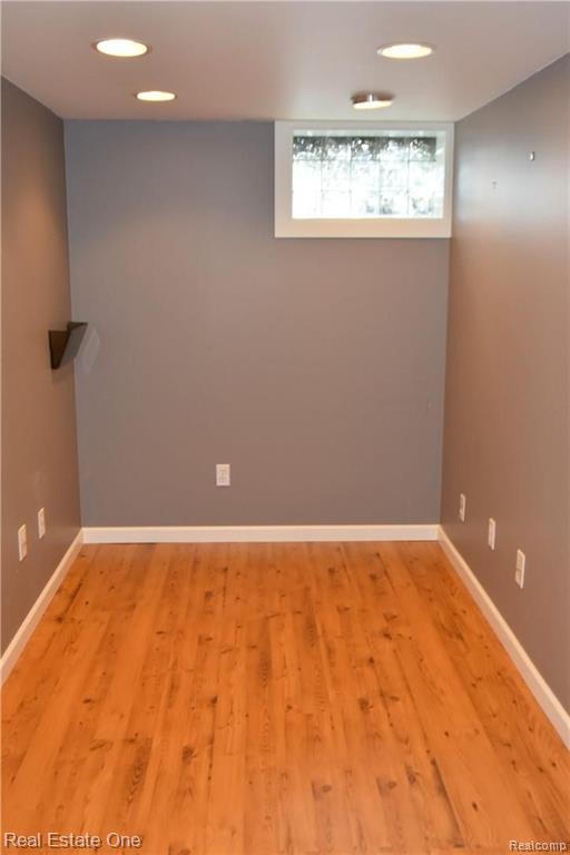 3092 Avalon Road Rochester Hills, MI 48309 - Photo 25 of 31