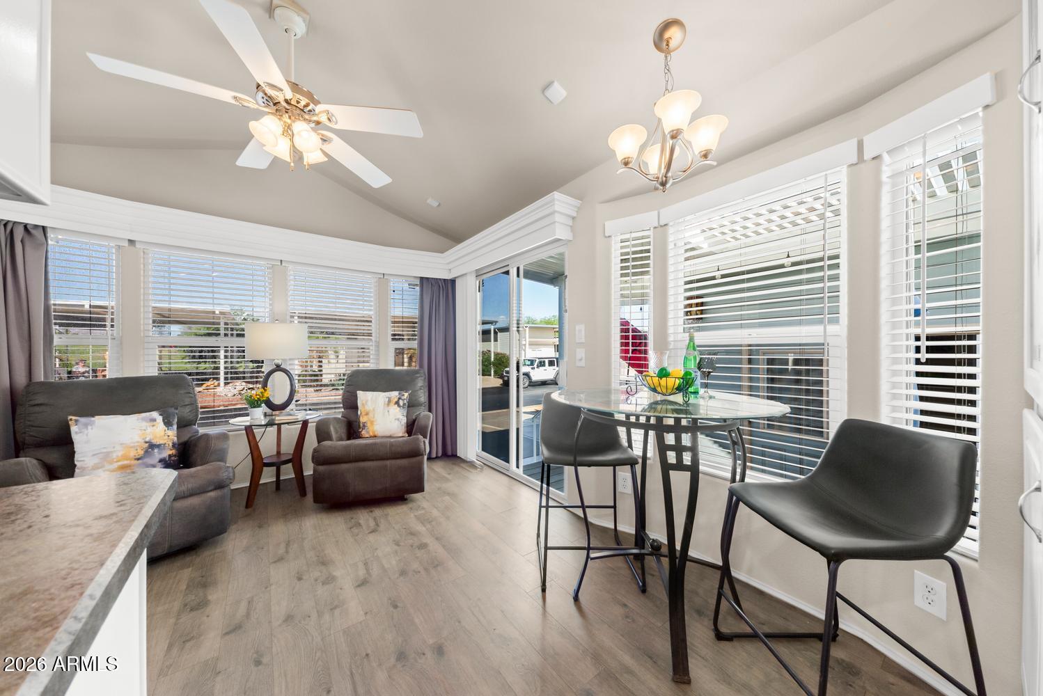 17200 West Bell Road, Unit 1475 Surprise, AZ 85374 - Photo 17 of 41 017-009-Pat Brady Surprise-1498x1000