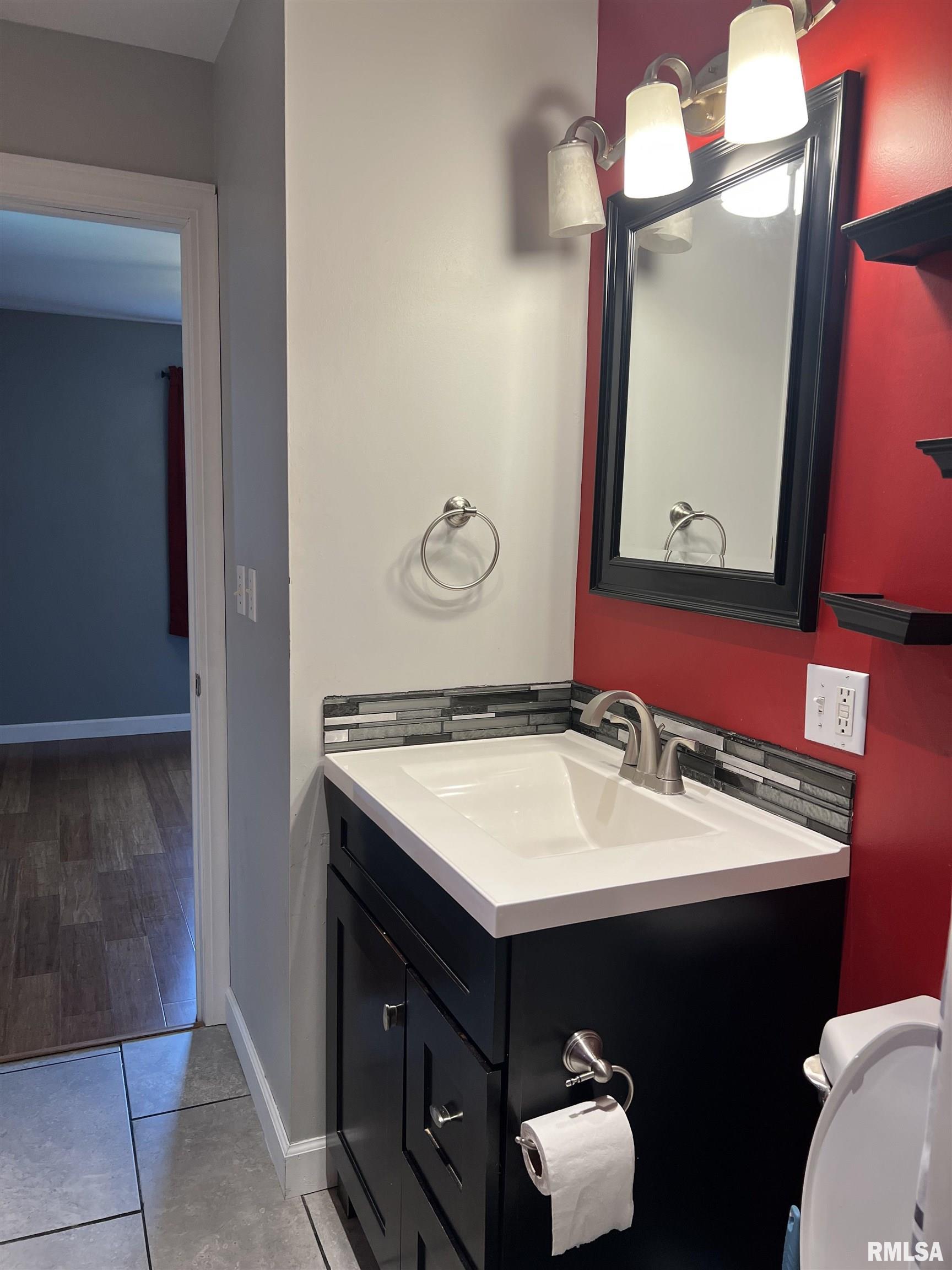 1302 Maple Avenue Macomb, IL 61455 - Photo 22 of 43 Gallery Image 22