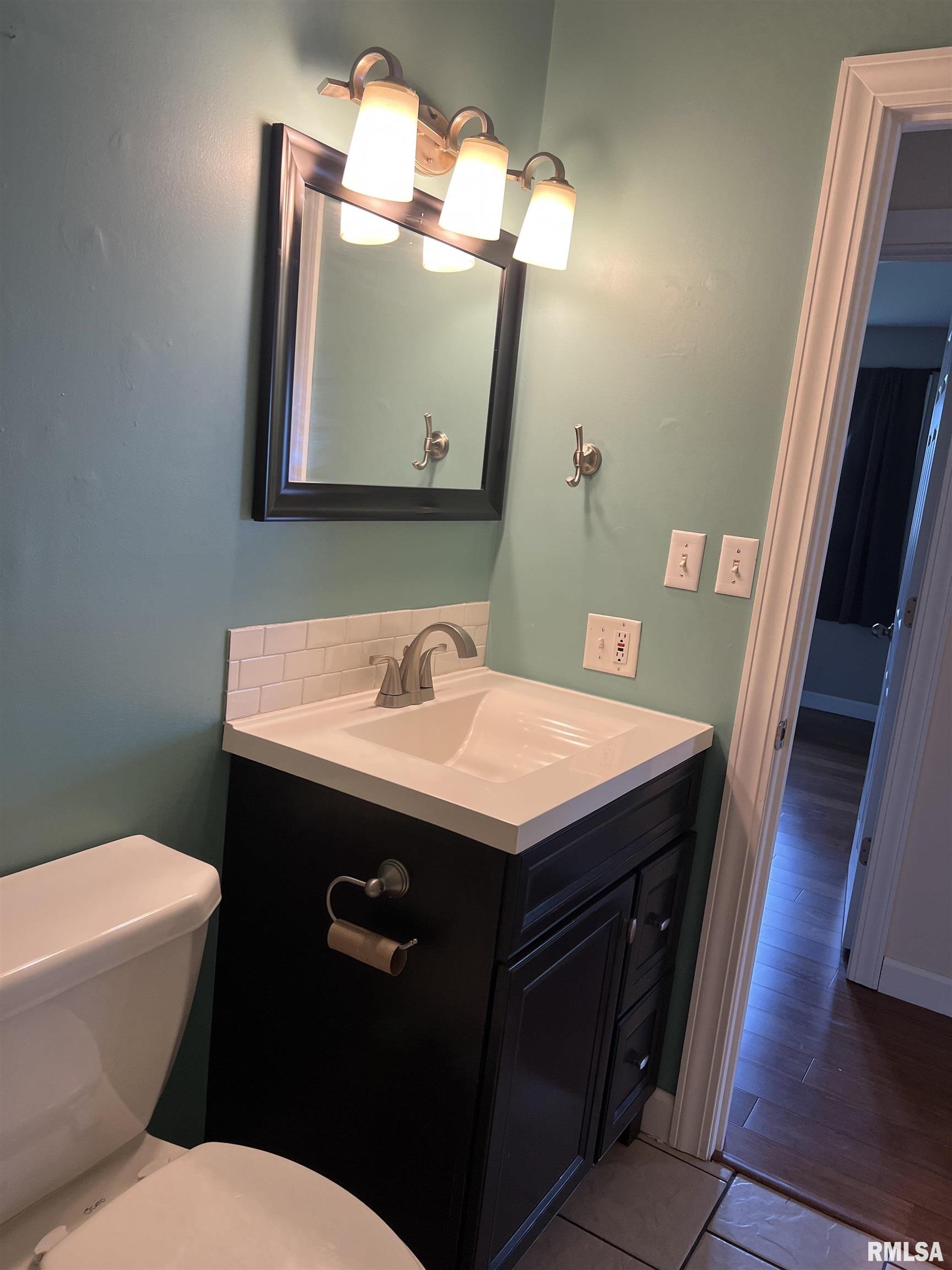 1302 Maple Avenue Macomb, IL 61455 - Photo 28 of 43 Gallery Image 28