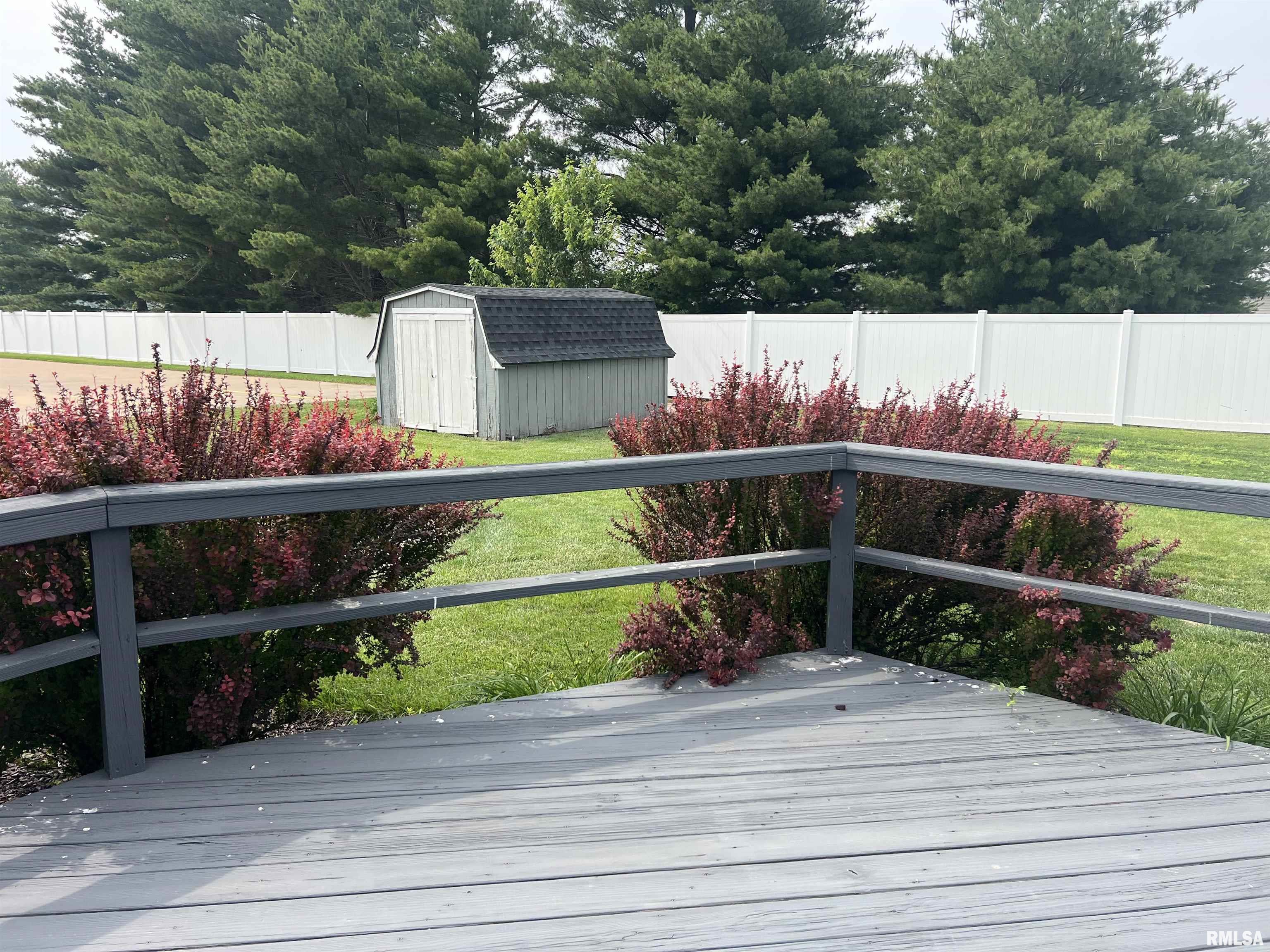 1302 Maple Avenue Macomb, IL 61455 - Photo 10 of 43 Gallery Image 10