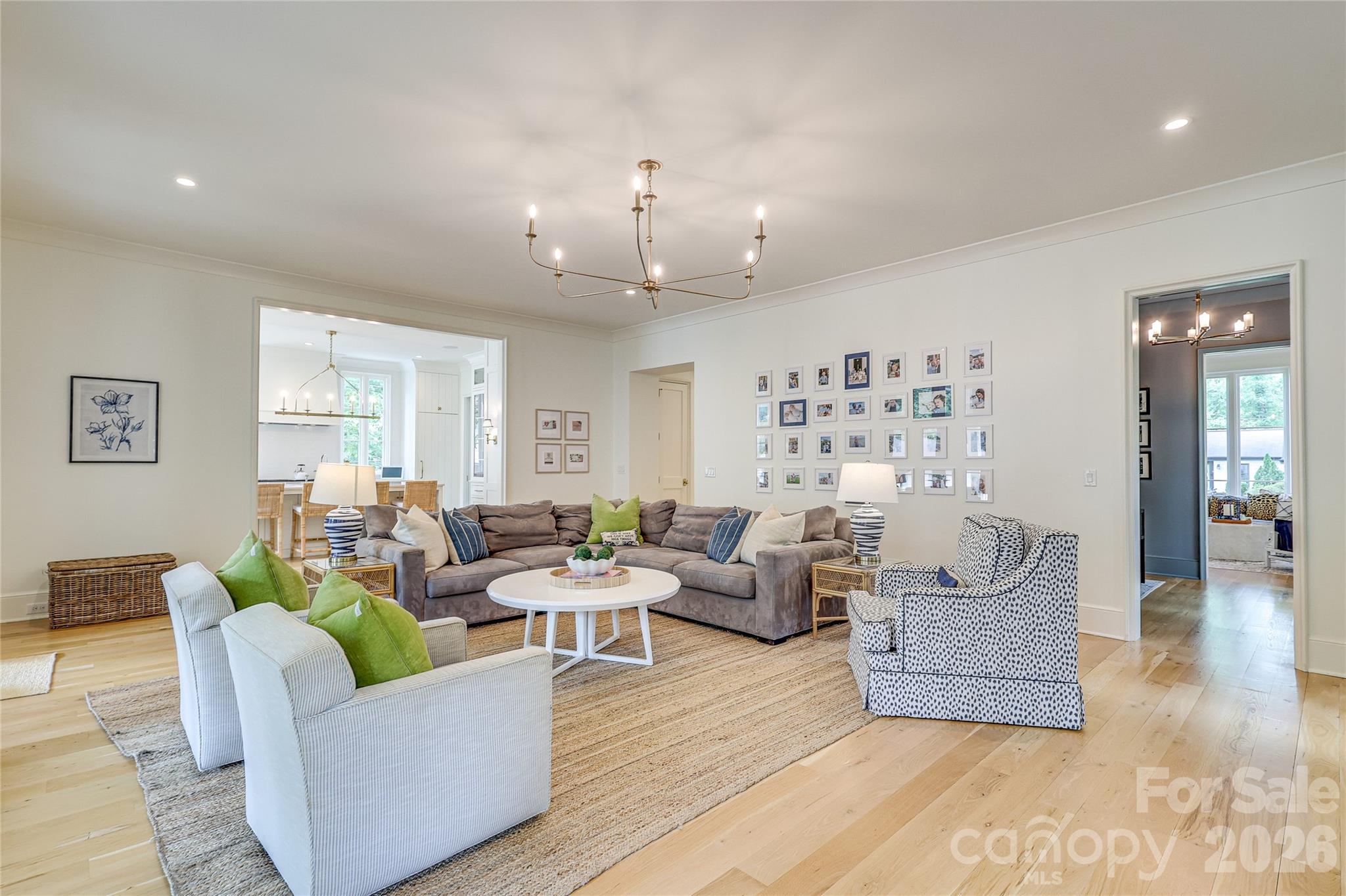 418 Ellsworth Road Charlotte, NC 28211 - Photo 12 of 44 Gallery Image 12